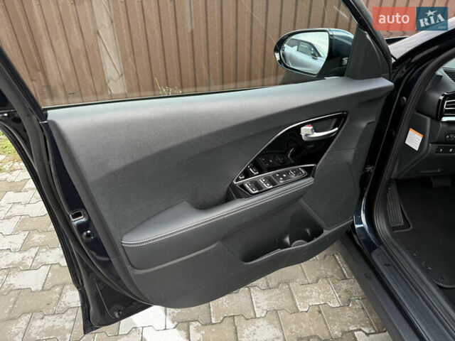 Синий Киа Niro, объемом двигателя 0 л и пробегом 149 тыс. км за 19700 $, фото 14 на Automoto.ua