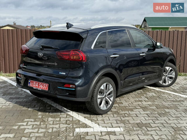 Синий Киа Niro, объемом двигателя 0 л и пробегом 149 тыс. км за 19700 $, фото 10 на Automoto.ua