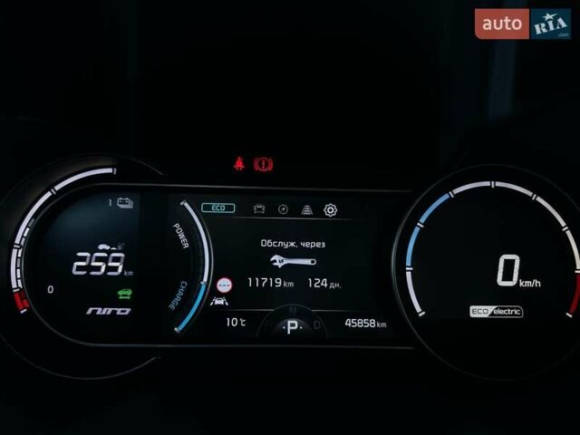 Синий Киа Niro, объемом двигателя 0 л и пробегом 45 тыс. км за 23700 $, фото 50 на Automoto.ua