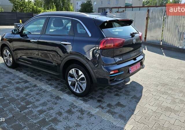 Синий Киа Niro, объемом двигателя 0 л и пробегом 101 тыс. км за 18200 $, фото 13 на Automoto.ua
