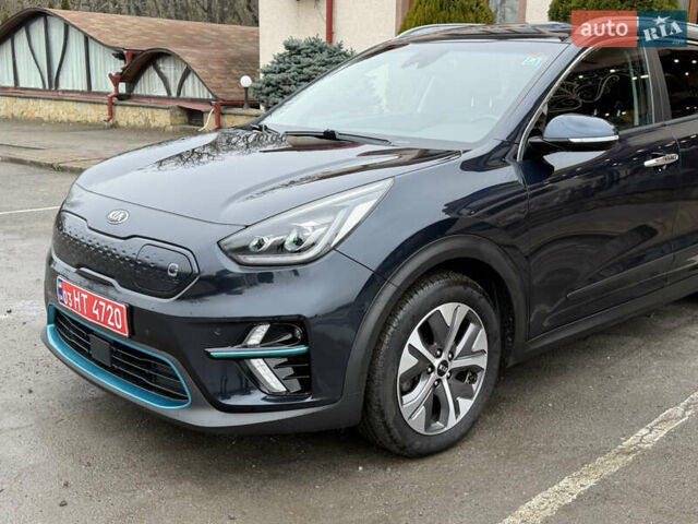 Синій Кіа Niro, об'ємом двигуна 0 л та пробігом 159 тис. км за 18499 $, фото 7 на Automoto.ua
