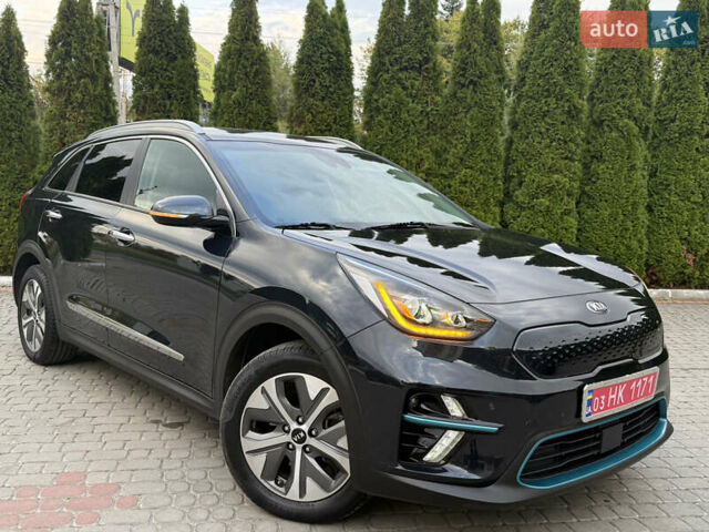 Синий Киа Niro, объемом двигателя 0 л и пробегом 88 тыс. км за 20999 $, фото 8 на Automoto.ua