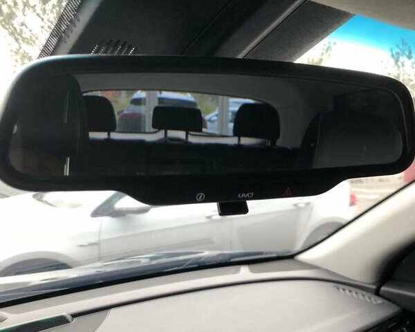 Синій Кіа Niro, об'ємом двигуна 0 л та пробігом 85 тис. км за 21850 $, фото 61 на Automoto.ua