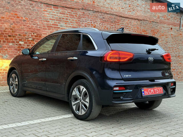 Синій Кіа Niro, об'ємом двигуна 0 л та пробігом 88 тис. км за 19750 $, фото 26 на Automoto.ua