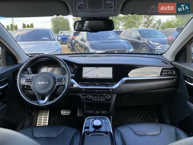 Синій Кіа Niro, об'ємом двигуна 0 л та пробігом 70 тис. км за 23200 $, фото 29 на Automoto.ua