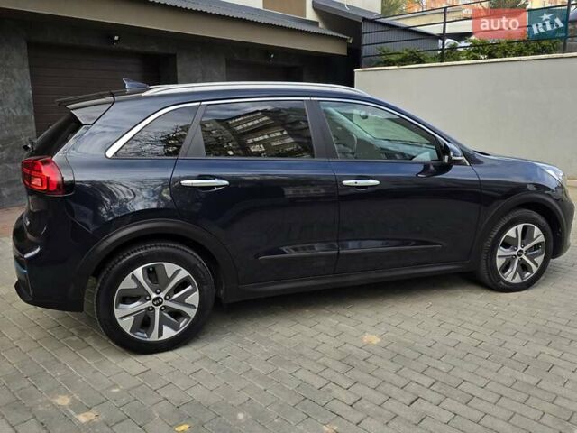 Синий Киа Niro, объемом двигателя 0 л и пробегом 138 тыс. км за 18799 $, фото 11 на Automoto.ua