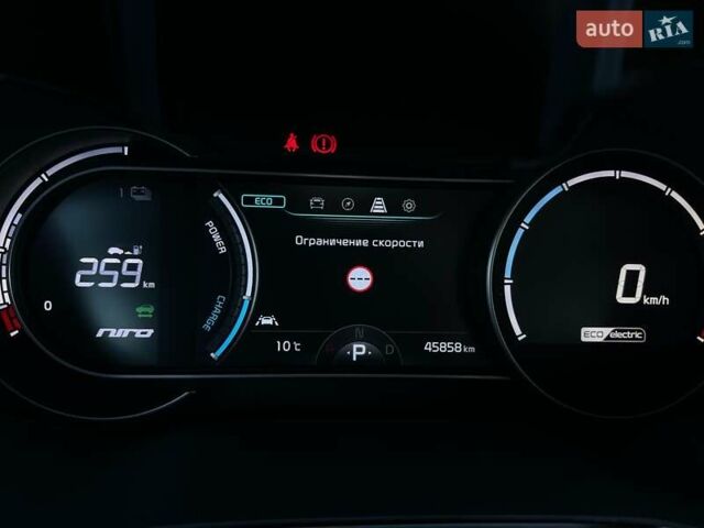Синий Киа Niro, объемом двигателя 0 л и пробегом 45 тыс. км за 23700 $, фото 53 на Automoto.ua