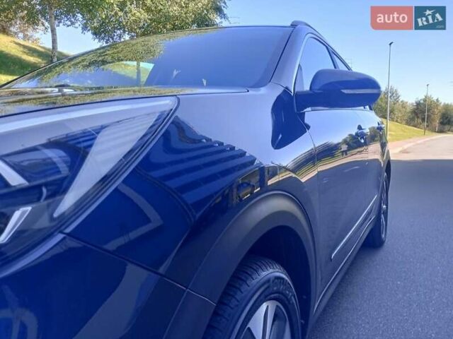 Синий Киа Niro, объемом двигателя 0 л и пробегом 101 тыс. км за 20950 $, фото 20 на Automoto.ua