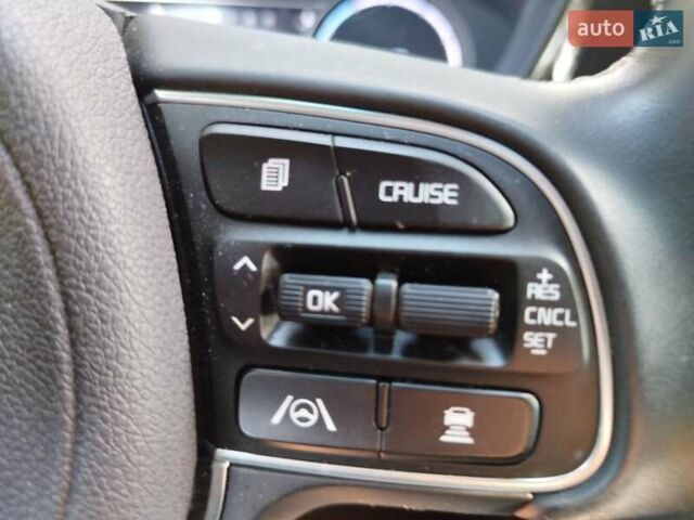 Синий Киа Niro, объемом двигателя 0 л и пробегом 30 тыс. км за 21000 $, фото 21 на Automoto.ua