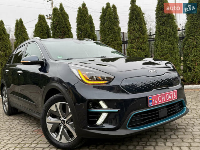 Синій Кіа Niro, об'ємом двигуна 0 л та пробігом 87 тис. км за 19555 $, фото 3 на Automoto.ua