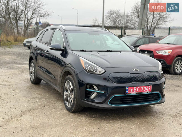 Синій Кіа Niro, об'ємом двигуна 0 л та пробігом 67 тис. км за 19000 $, фото 5 на Automoto.ua