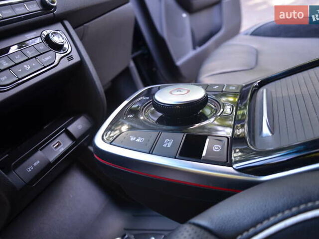 Синий Киа Niro, объемом двигателя 0 л и пробегом 82 тыс. км за 18950 $, фото 38 на Automoto.ua