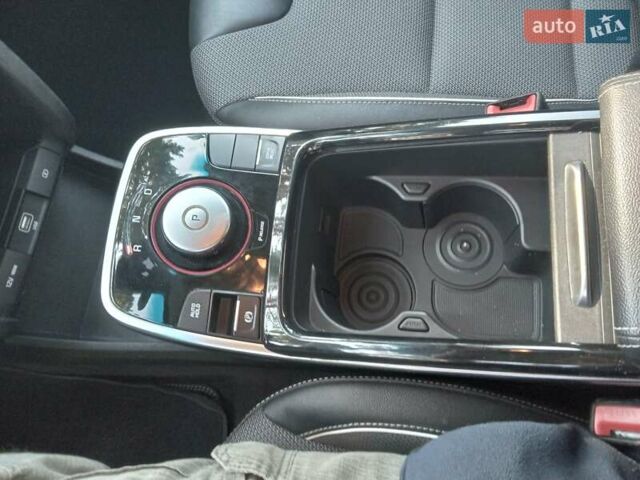 Синий Киа Niro, объемом двигателя 0 л и пробегом 49 тыс. км за 16980 $, фото 48 на Automoto.ua