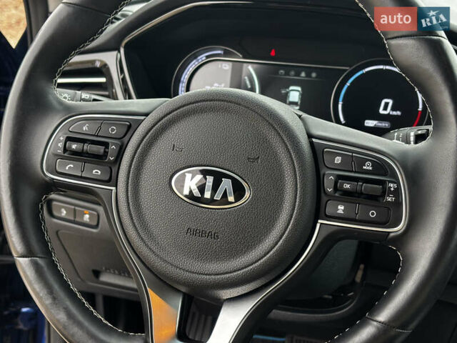 Синий Киа Niro, объемом двигателя 0 л и пробегом 60 тыс. км за 21999 $, фото 23 на Automoto.ua