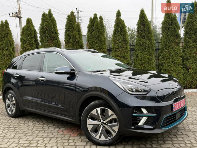 Синій Кіа Niro, об'ємом двигуна 0 л та пробігом 87 тис. км за 19555 $, фото 4 на Automoto.ua