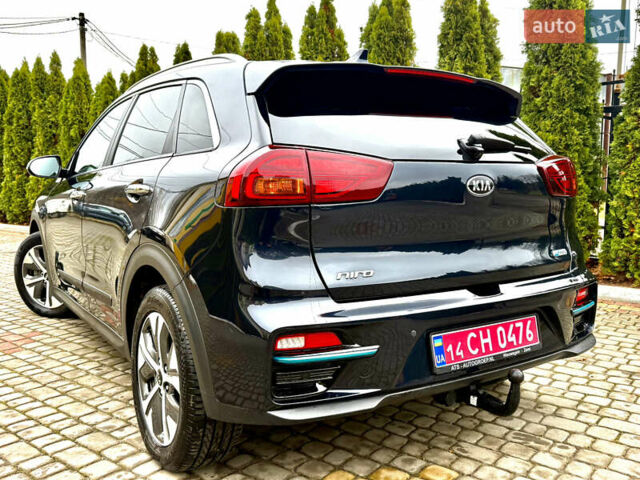 Синій Кіа Niro, об'ємом двигуна 0 л та пробігом 87 тис. км за 18999 $, фото 12 на Automoto.ua