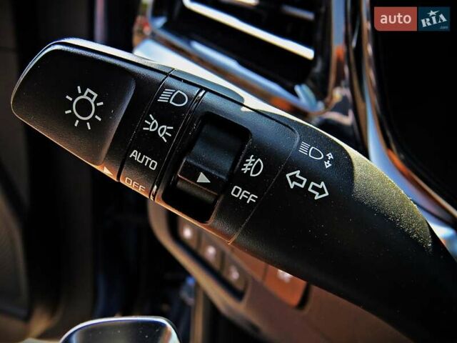 Синій Кіа Niro, об'ємом двигуна 1.58 л та пробігом 35 тис. км за 23900 $, фото 12 на Automoto.ua