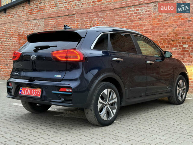 Синій Кіа Niro, об'ємом двигуна 0 л та пробігом 88 тис. км за 19750 $, фото 27 на Automoto.ua