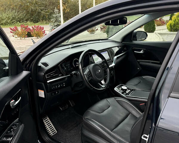 Киа Niro 2021 в Трускавце на Automoto.ua Синий Киа Niro, объемом двигателя 0 л и пробегом 45 тыс. км за 23200 $, фото 13 на Automoto.ua