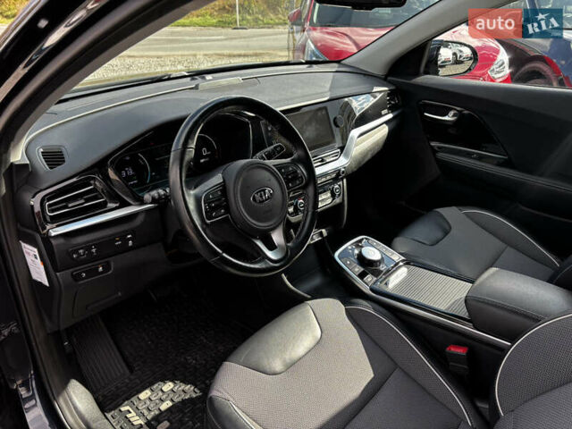 Синий Киа Niro, объемом двигателя 0 л и пробегом 110 тыс. км за 21650 $, фото 16 на Automoto.ua