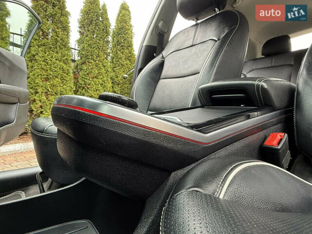 Синій Кіа Niro, об'ємом двигуна 0 л та пробігом 87 тис. км за 18999 $, фото 23 на Automoto.ua