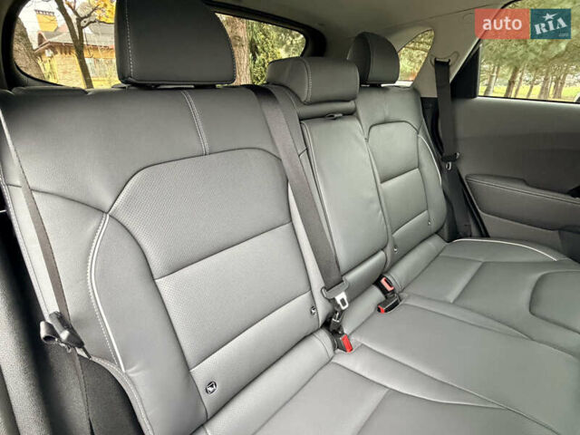 Синий Киа Niro, объемом двигателя 0 л и пробегом 64 тыс. км за 23800 $, фото 24 на Automoto.ua