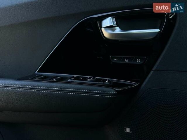 Синий Киа Niro, объемом двигателя 0 л и пробегом 45 тыс. км за 23700 $, фото 2 на Automoto.ua