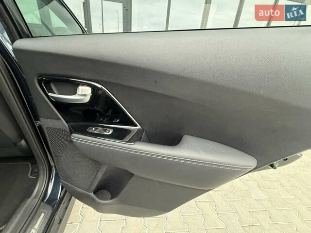 Синій Кіа Niro, об'ємом двигуна 0 л та пробігом 124 тис. км за 19950 $, фото 62 на Automoto.ua
