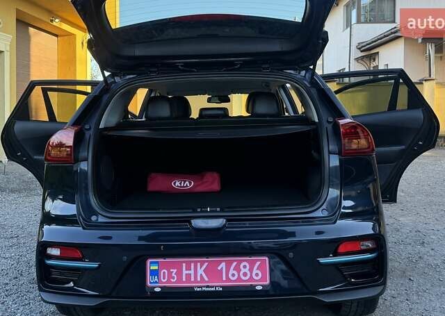 Синий Киа Niro, объемом двигателя 0 л и пробегом 138 тыс. км за 18950 $, фото 58 на Automoto.ua