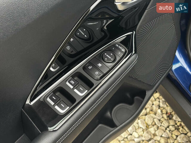 Синий Киа Niro, объемом двигателя 0 л и пробегом 60 тыс. км за 21999 $, фото 10 на Automoto.ua