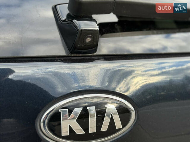 Синій Кіа Niro, об'ємом двигуна 0 л та пробігом 136 тис. км за 19350 $, фото 20 на Automoto.ua