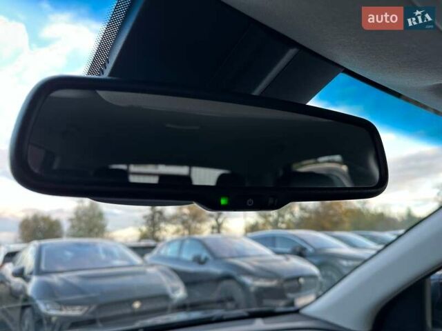 Синій Кіа Niro, об'ємом двигуна 0 л та пробігом 62 тис. км за 24600 $, фото 16 на Automoto.ua