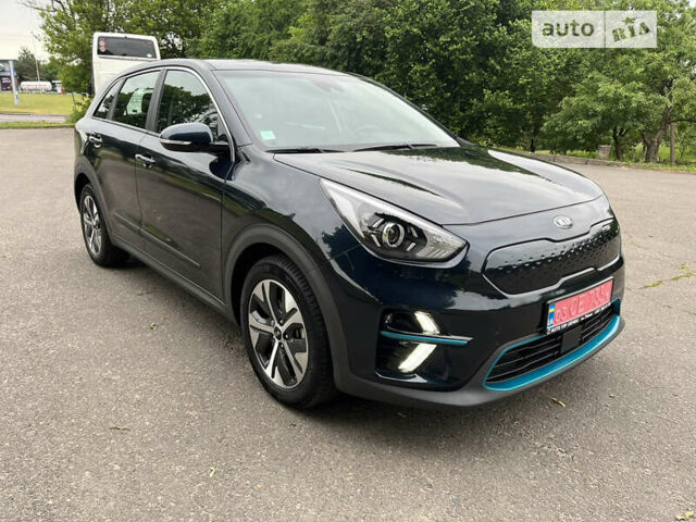 Синій Кіа Niro, об'ємом двигуна 0 л та пробігом 12 тис. км за 30300 $, фото 3 на Automoto.ua