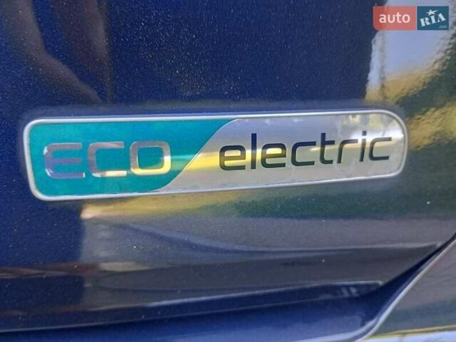Синий Киа Niro, объемом двигателя 0 л и пробегом 101 тыс. км за 20950 $, фото 33 на Automoto.ua