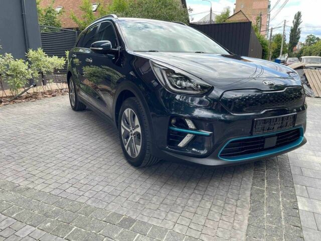 Синий Киа Niro, объемом двигателя 0 л и пробегом 83 тыс. км за 20000 $, фото 5 на Automoto.ua