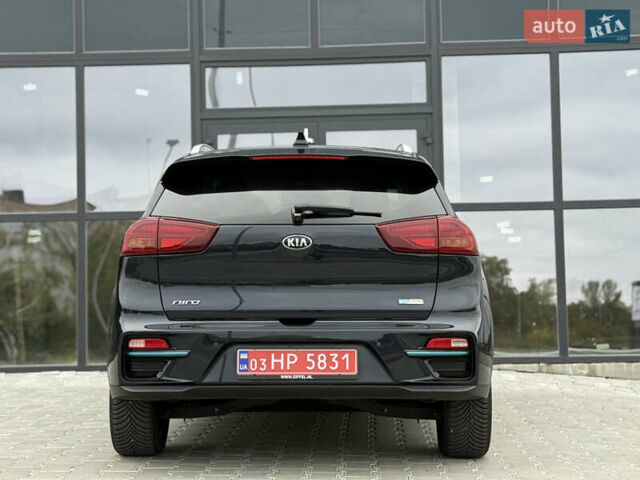 Синій Кіа Niro, об'ємом двигуна 0 л та пробігом 124 тис. км за 19950 $, фото 18 на Automoto.ua