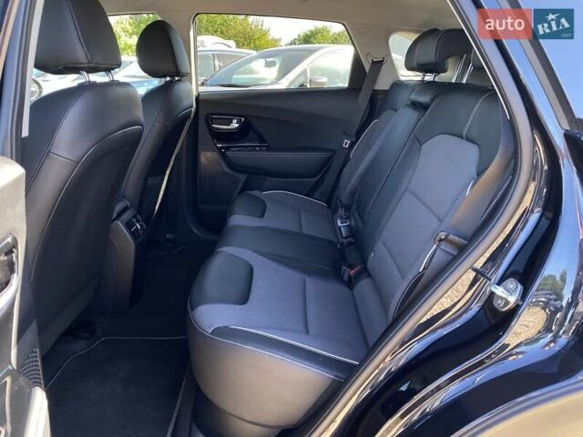 Синий Киа Niro, объемом двигателя 0 л и пробегом 105 тыс. км за 21500 $, фото 55 на Automoto.ua