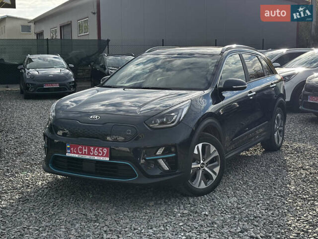 Синий Киа Niro, объемом двигателя 0 л и пробегом 46 тыс. км за 23050 $, фото 3 на Automoto.ua