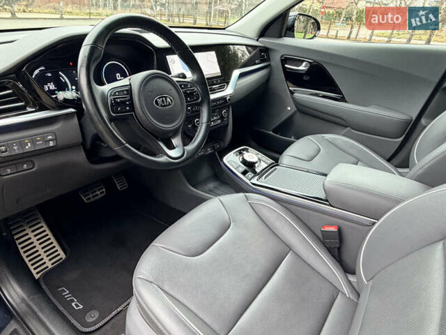Синий Киа Niro, объемом двигателя 0 л и пробегом 64 тыс. км за 23800 $, фото 12 на Automoto.ua