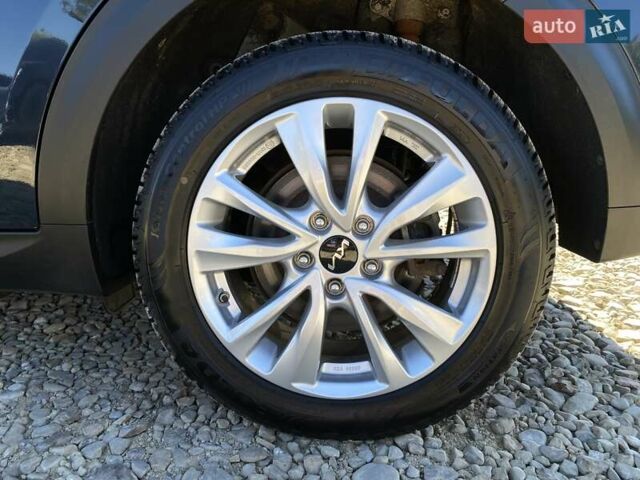 Синий Киа Niro, объемом двигателя 0 л и пробегом 105 тыс. км за 21500 $, фото 20 на Automoto.ua