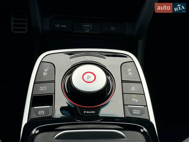 Синий Киа Niro, объемом двигателя 0 л и пробегом 64 тыс. км за 23800 $, фото 20 на Automoto.ua