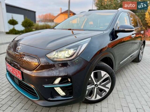 Синій Кіа Niro, об'ємом двигуна 0 л та пробігом 84 тис. км за 19450 $, фото 10 на Automoto.ua