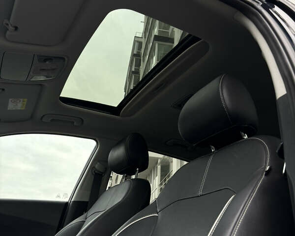 Киа Niro 2021 в Трускавце на Automoto.ua Синий Киа Niro, объемом двигателя 0 л и пробегом 45 тыс. км за 23200 $, фото 15 на Automoto.ua