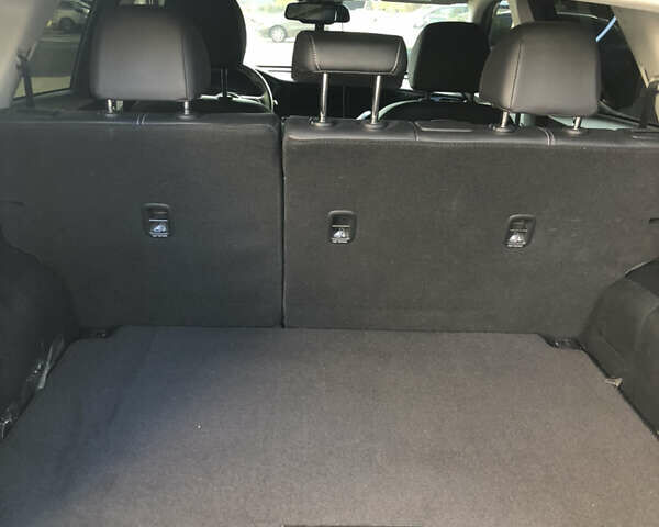 Синій Кіа Niro, об'ємом двигуна 0 л та пробігом 85 тис. км за 21850 $, фото 53 на Automoto.ua