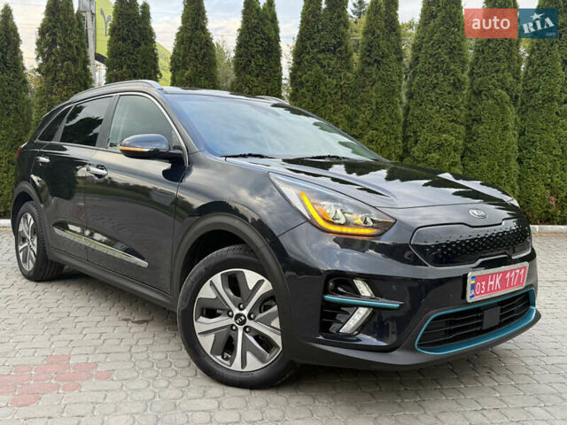 Синий Киа Niro, объемом двигателя 0 л и пробегом 88 тыс. км за 20999 $, фото 9 на Automoto.ua