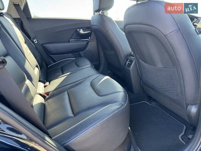 Синий Киа Niro, объемом двигателя 0 л и пробегом 104 тыс. км за 20900 $, фото 31 на Automoto.ua
