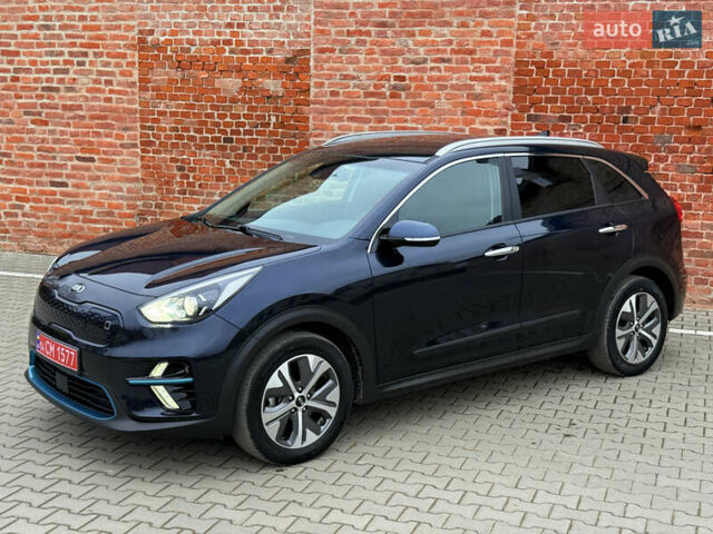 Синій Кіа Niro, об'ємом двигуна 0 л та пробігом 88 тис. км за 19750 $, фото 1 на Automoto.ua