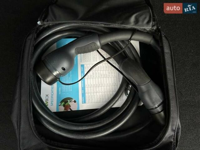 Синій Кіа Niro, об'ємом двигуна 0 л та пробігом 62 тис. км за 24600 $, фото 81 на Automoto.ua