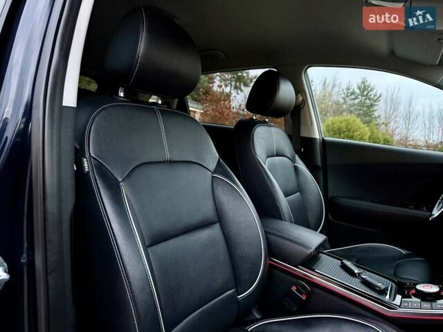 Синій Кіа Niro, об'ємом двигуна 0 л та пробігом 84 тис. км за 19450 $, фото 75 на Automoto.ua