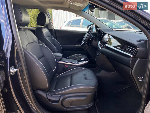 Синий Киа Niro, объемом двигателя 0 л и пробегом 24 тыс. км за 24600 $, фото 113 на Automoto.ua